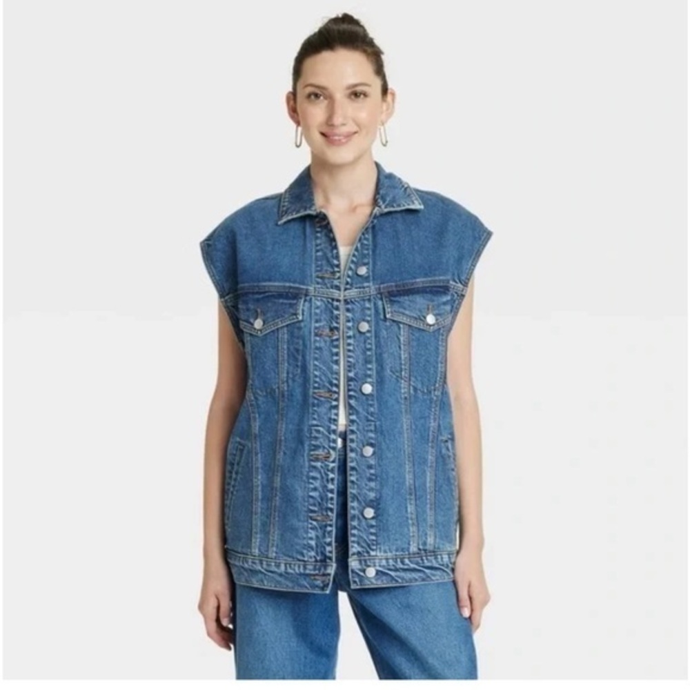 NWT Universal Thread Blue Denim Oversized Vest